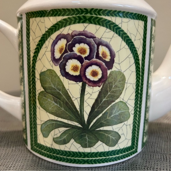 Arthur Wood ~ Primrose Botanical Vintage Large Teapot with Lid Made in England - Picture 2 of 13